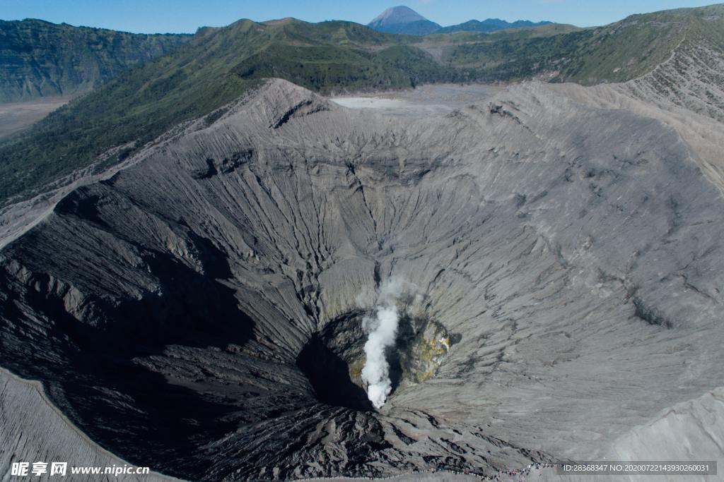 火山口