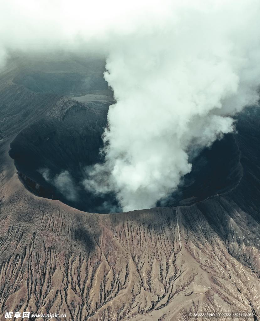 火山口