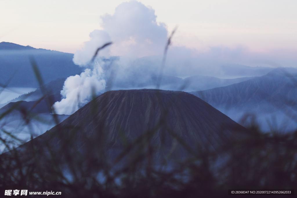 火山口