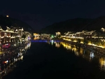 凤凰古镇夜景