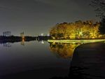 夜景倒影