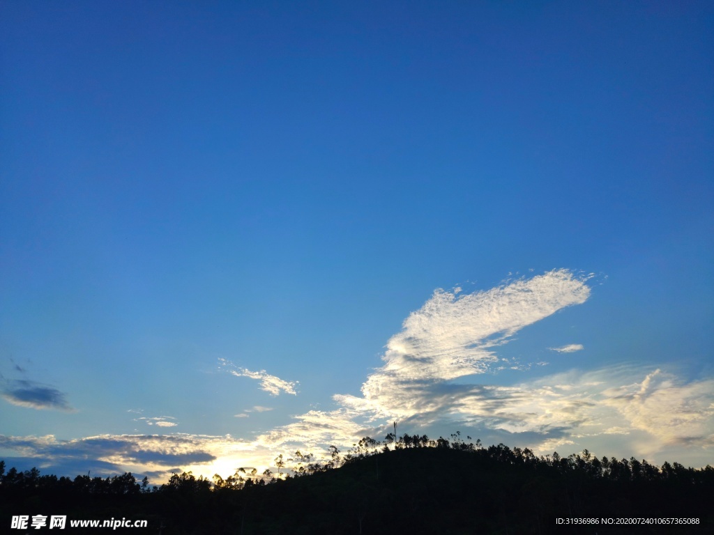 天空