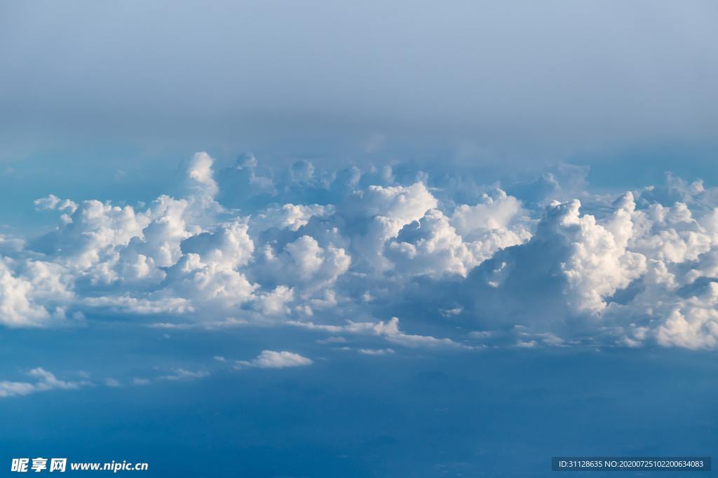 天空 白云