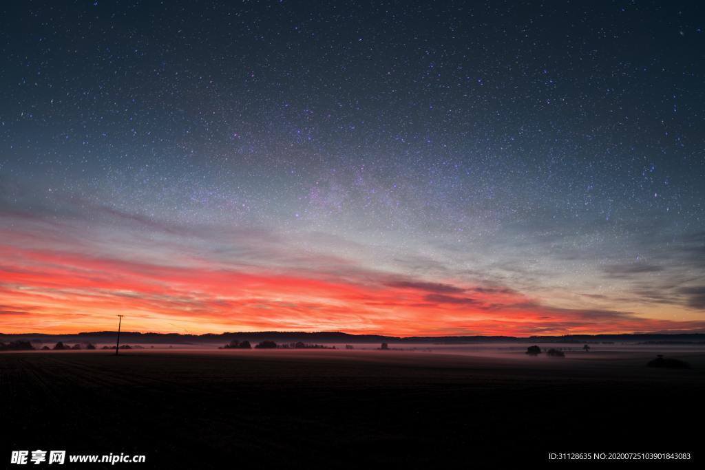 晚霞 星空