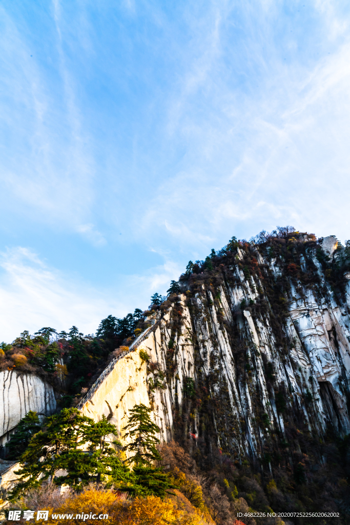 华山苍龙岭