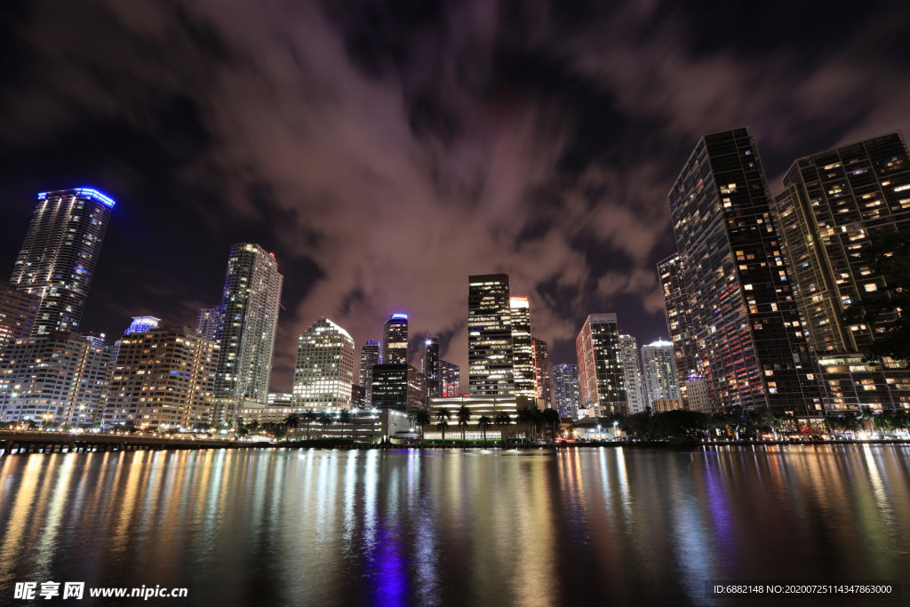 美国城市温哥华夜景