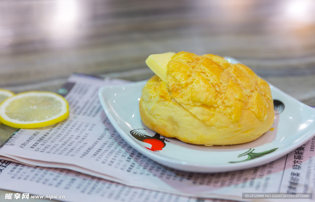 金牌冰火菠萝油