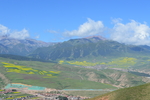 青海祁连卓尔山景色