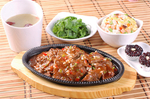 椒铁板牛排饭