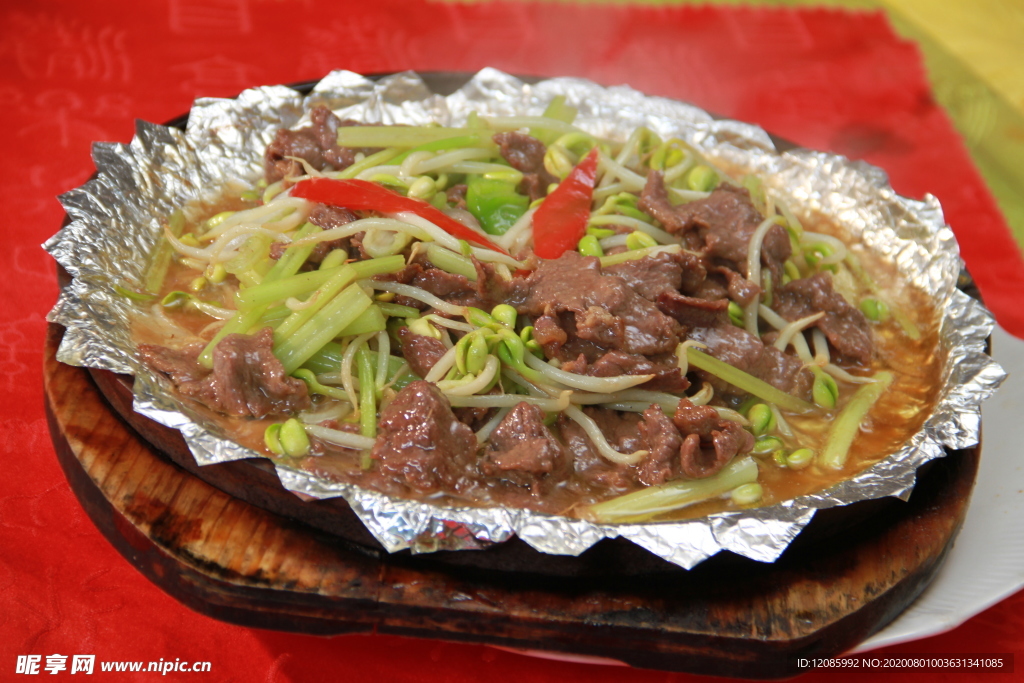 牛肉炒豆芽