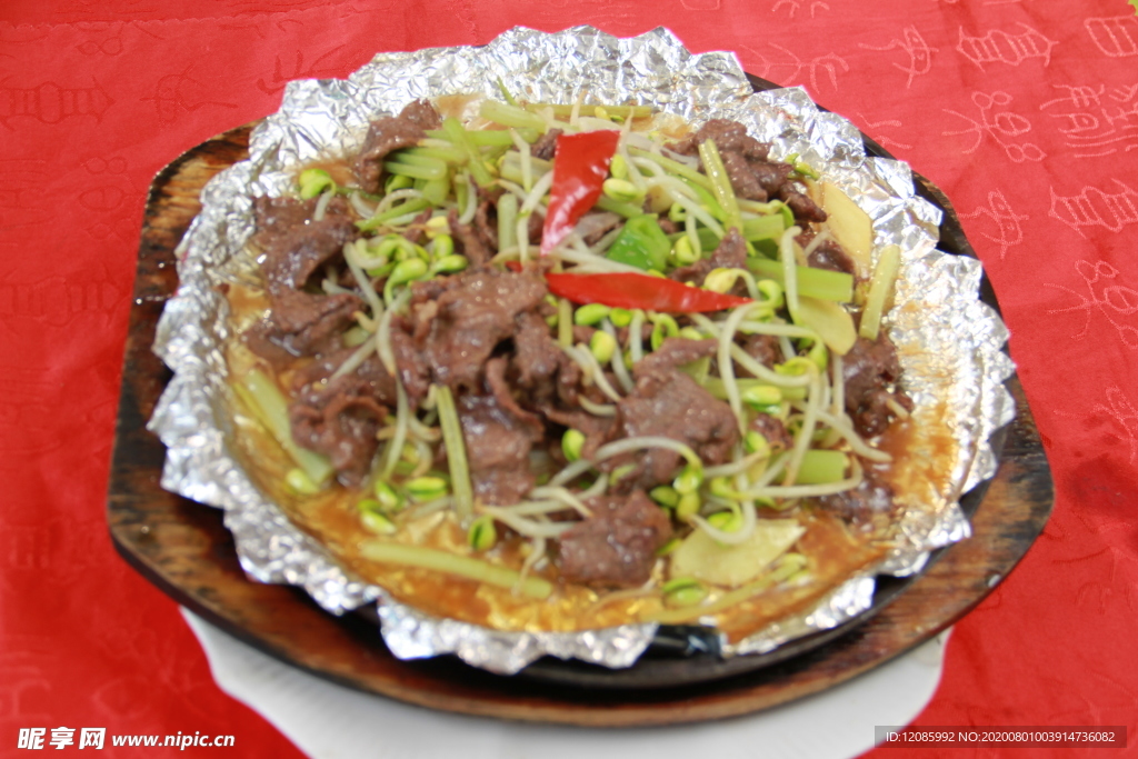 豆芽炒牛肉