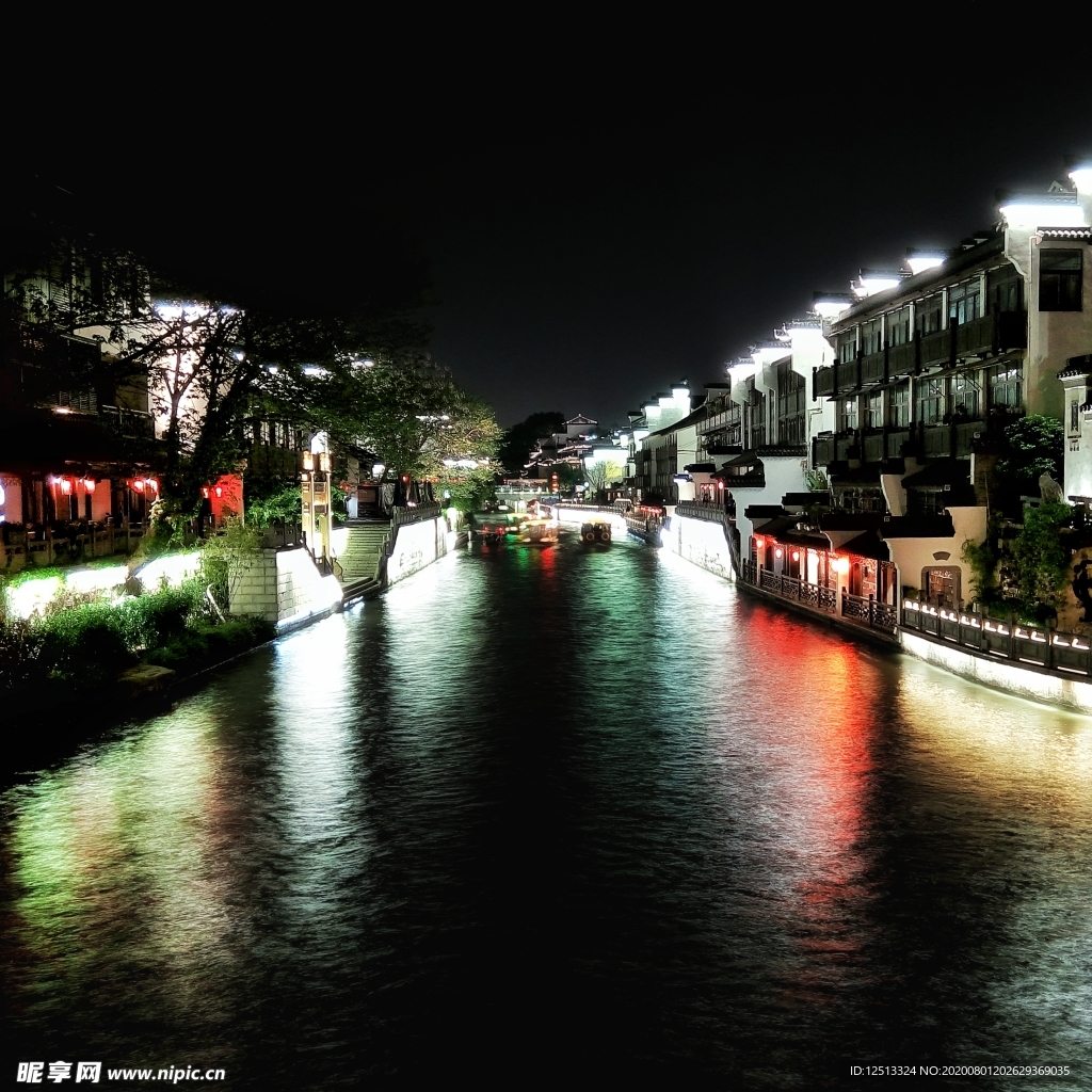 秦淮河