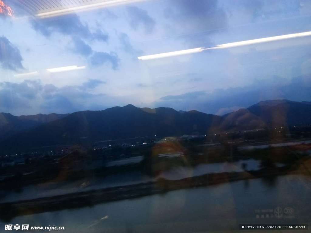 天空
