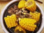 玉米炖排骨