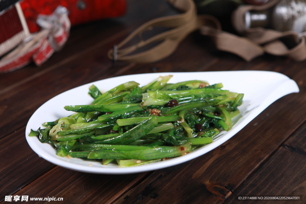 豆豉鲮鱼油麦菜