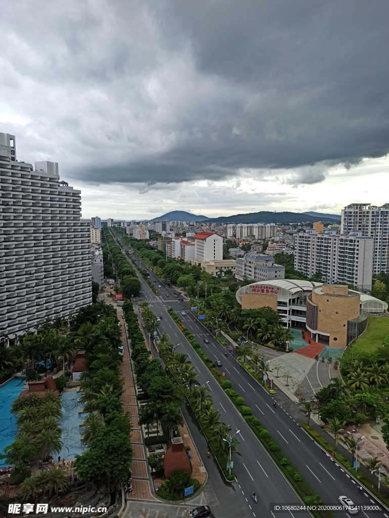 海南陵水椰林南干道公路