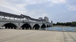 河堤