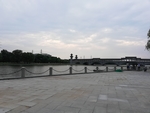 河堤