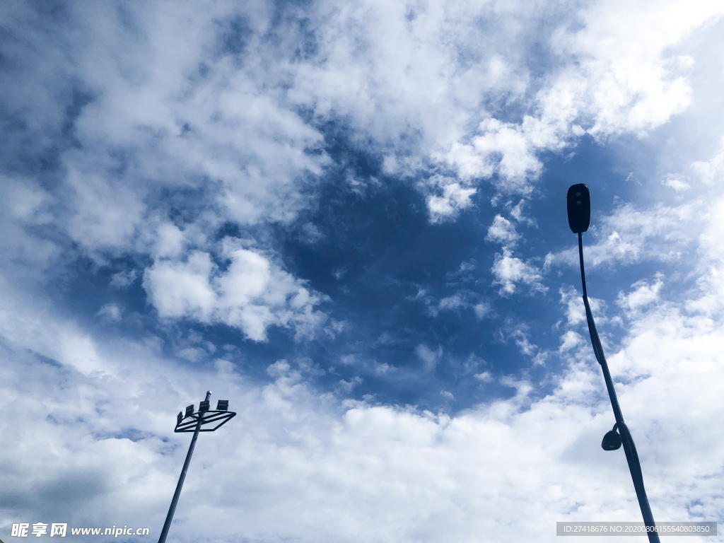 天空