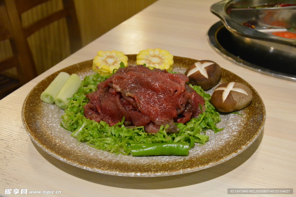 颜五六牛肉火锅食材