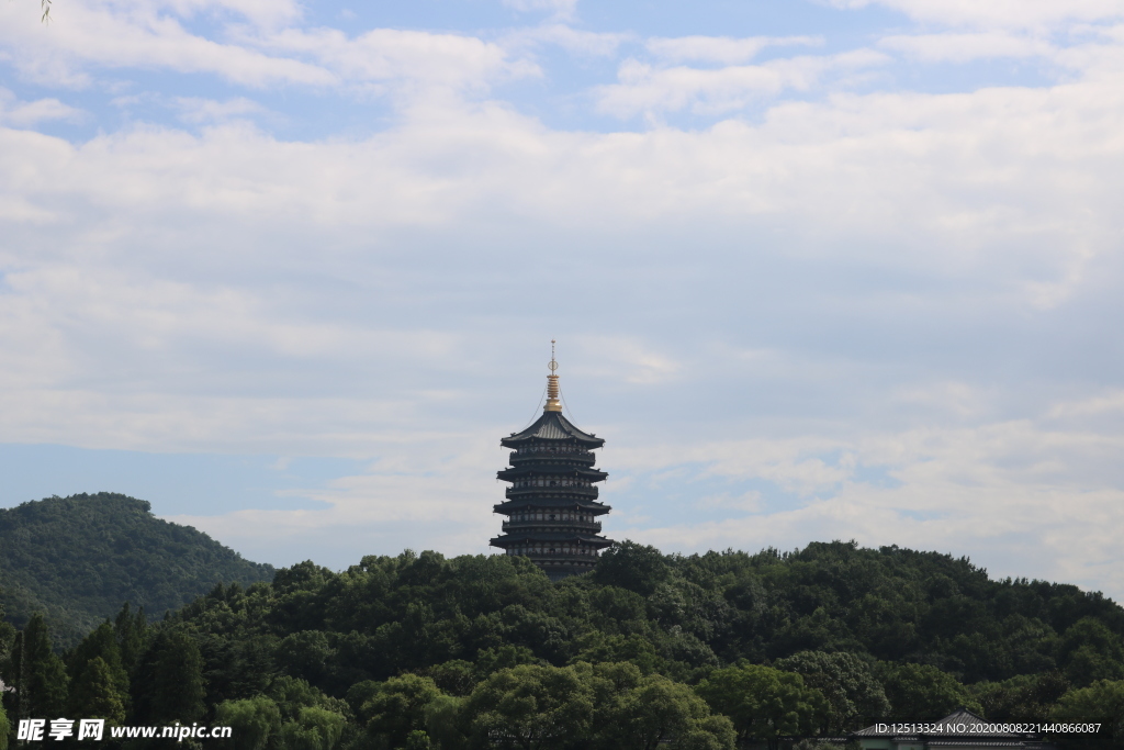 雷峰塔