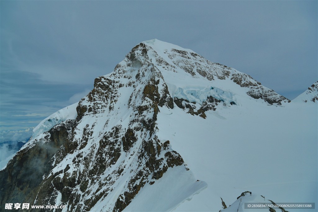 雪山