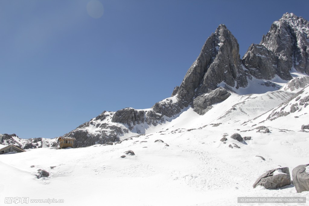 雪山