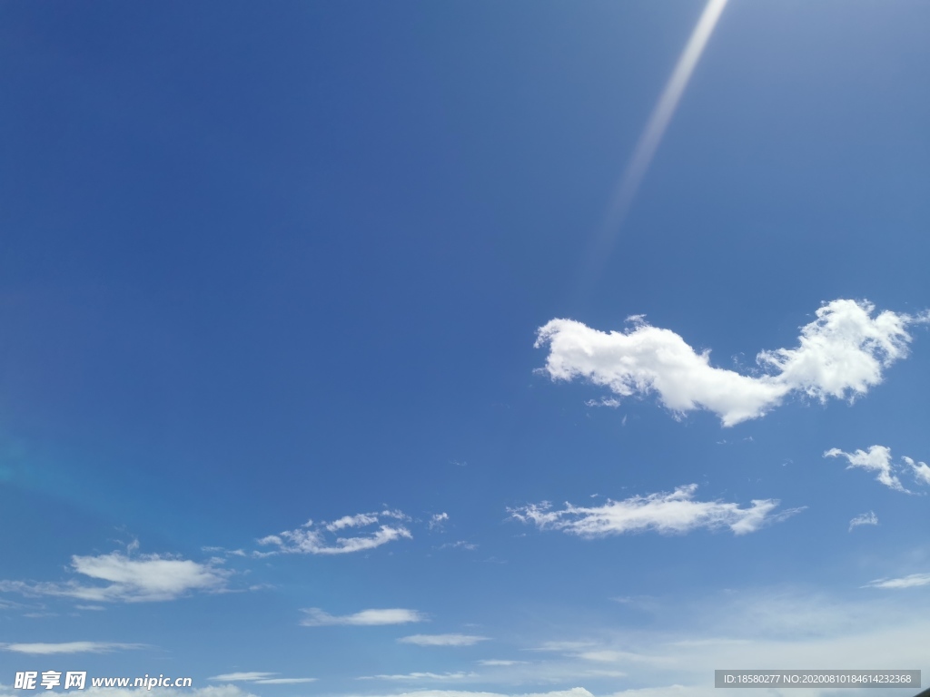蓝天白云