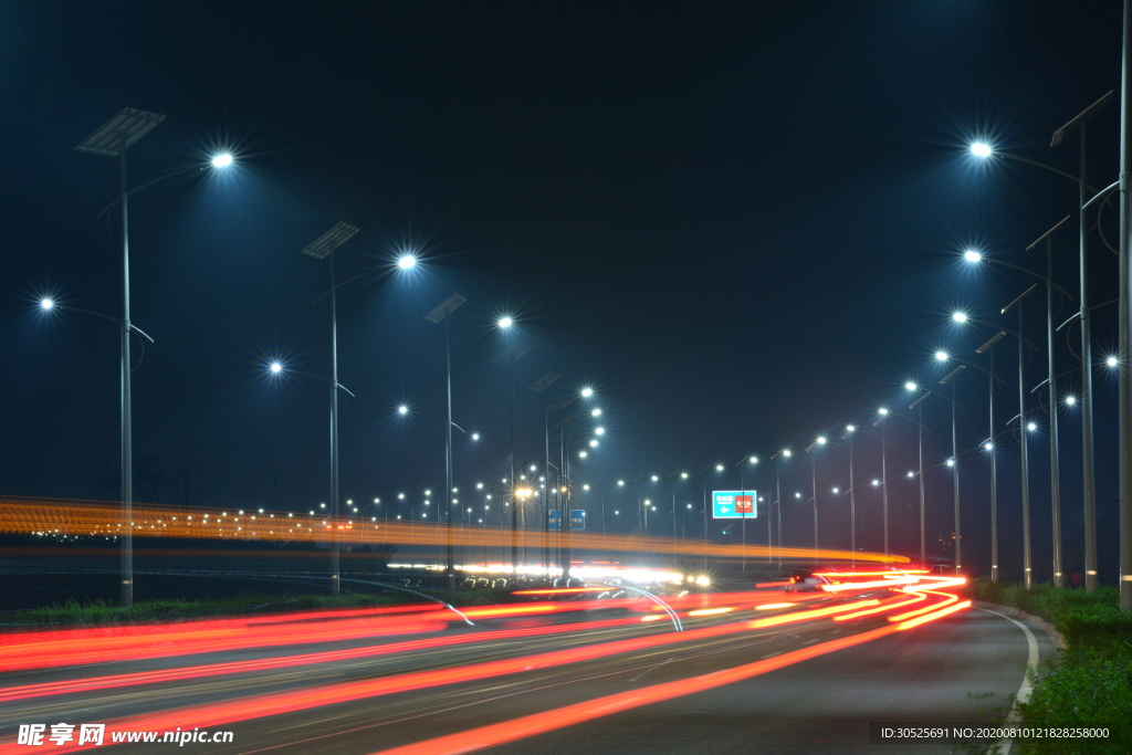 夜景    高速路夜景