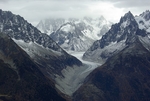 群山山谷风景山峰云彩