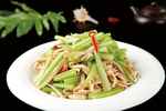 菜炒豆腐皮