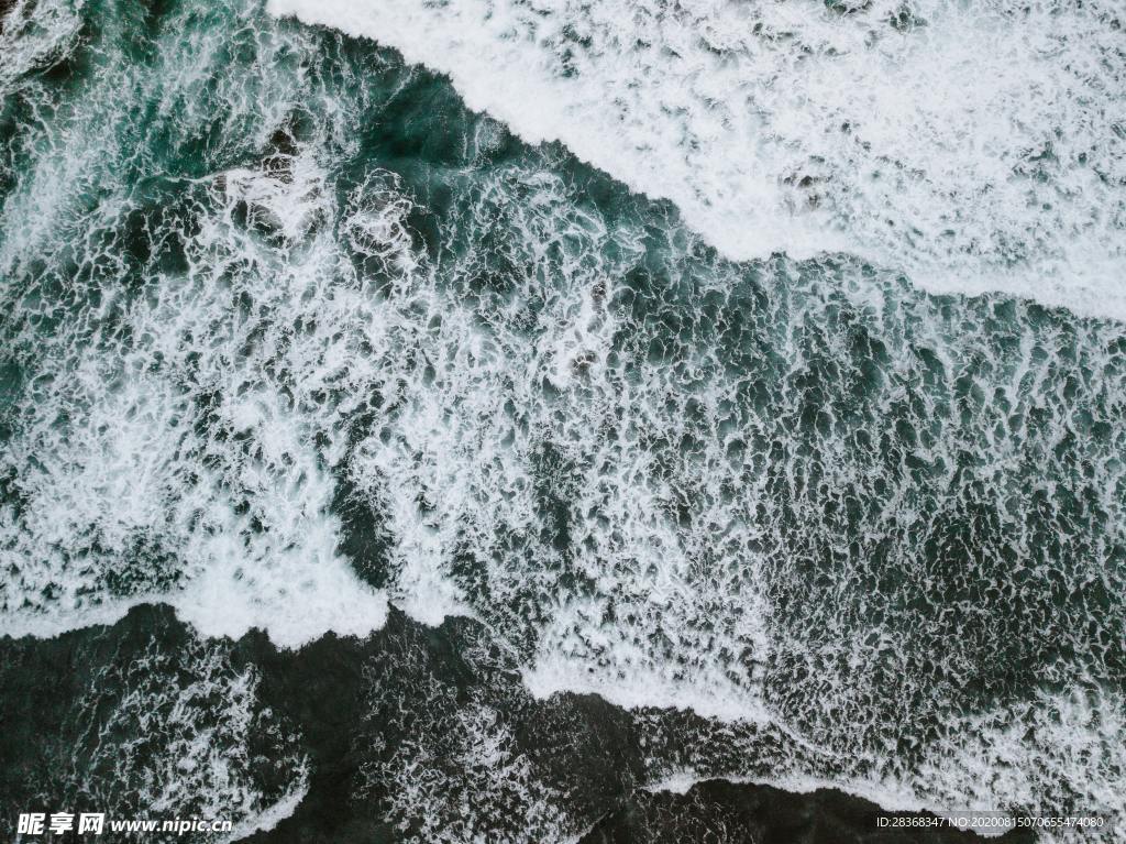 浪花泡沫