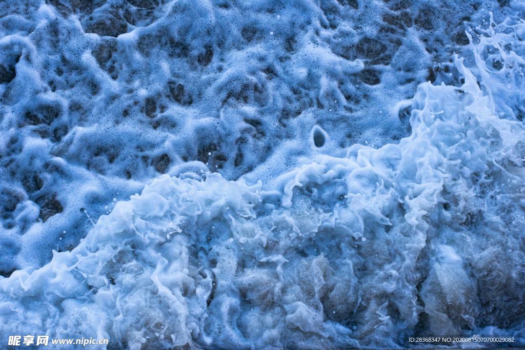 浪花泡沫