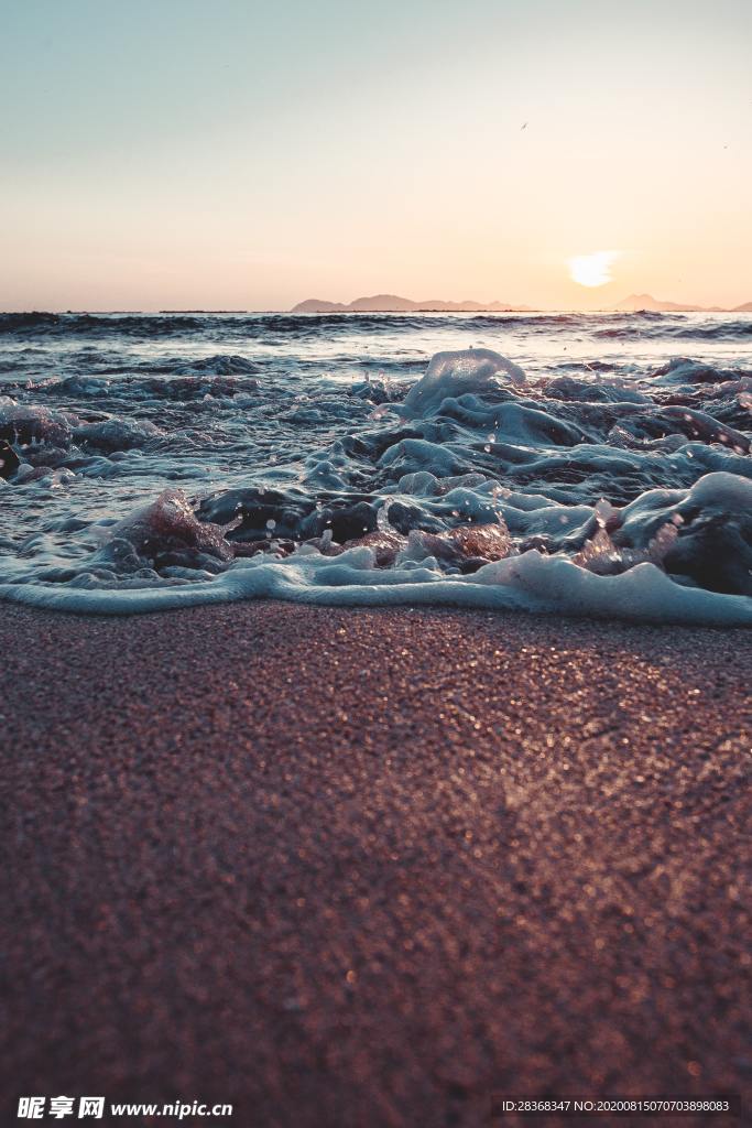 浪花泡沫