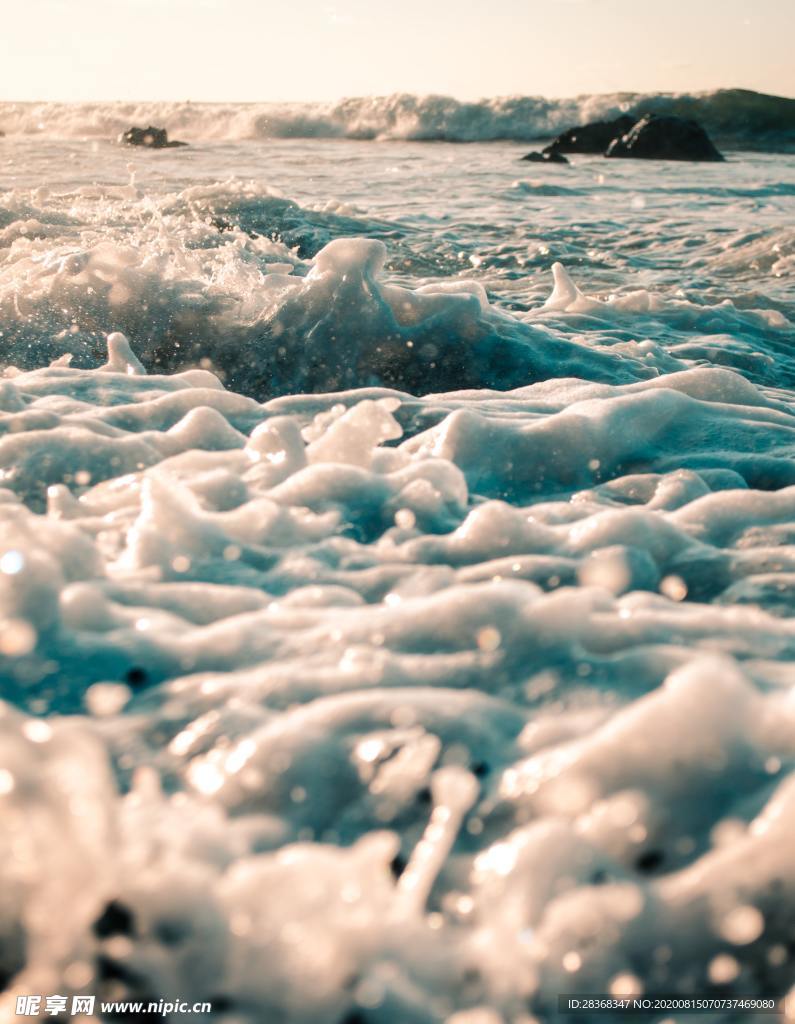 浪花泡沫