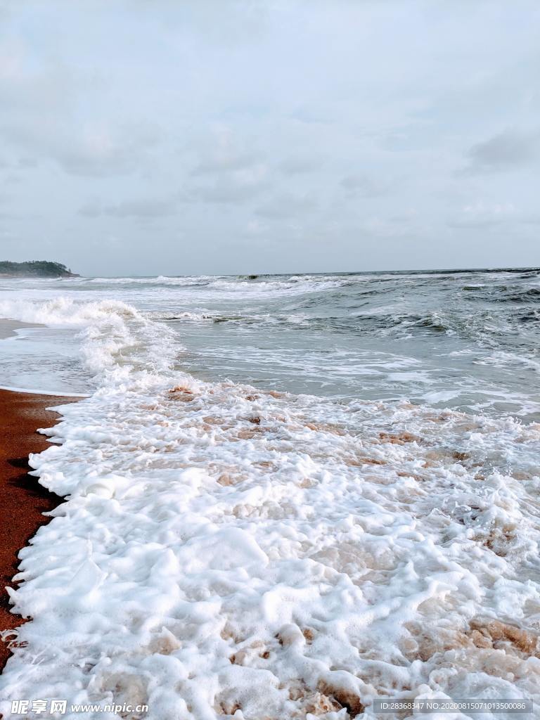 浪花泡沫