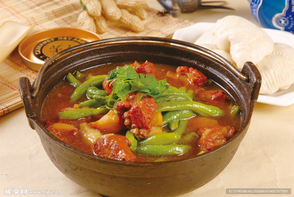 骨芸豆炖土豆