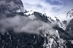雪山云雾