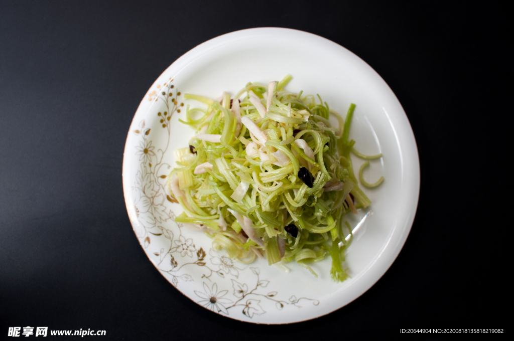 马家沟芹菜拌海鲜菇