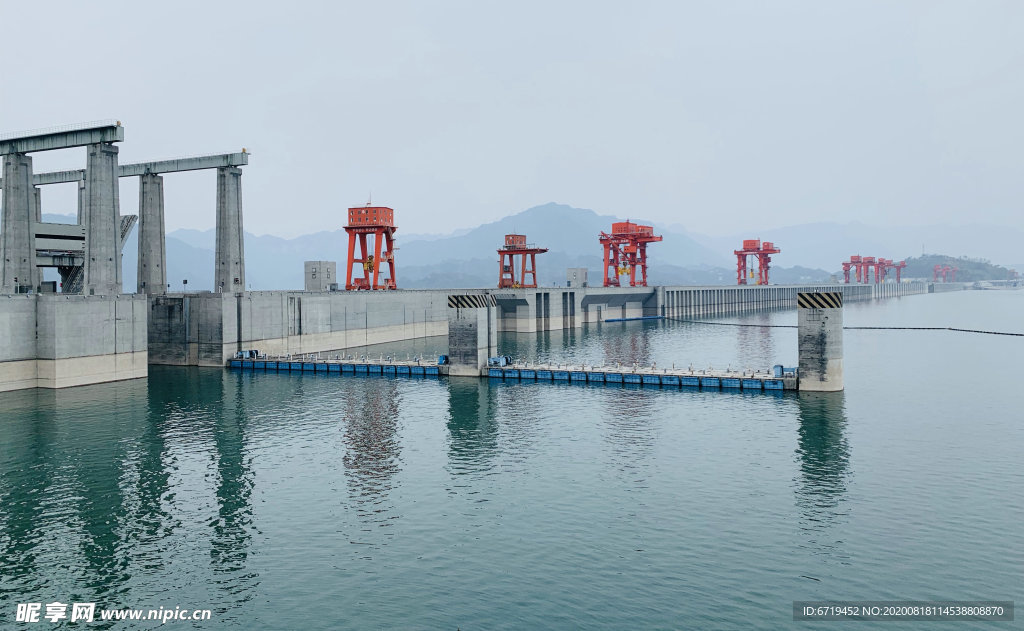 三峡大坝