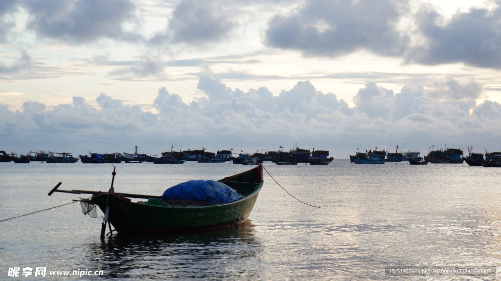 海洋小船