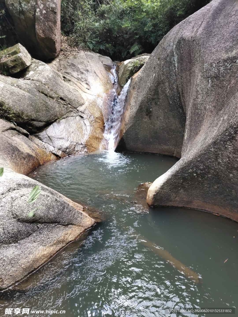 景点 小瀑布 山溪 流水