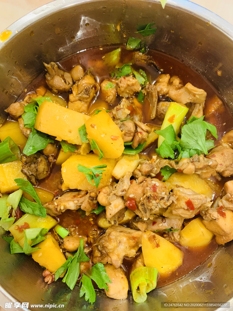 土豆烧兔肉