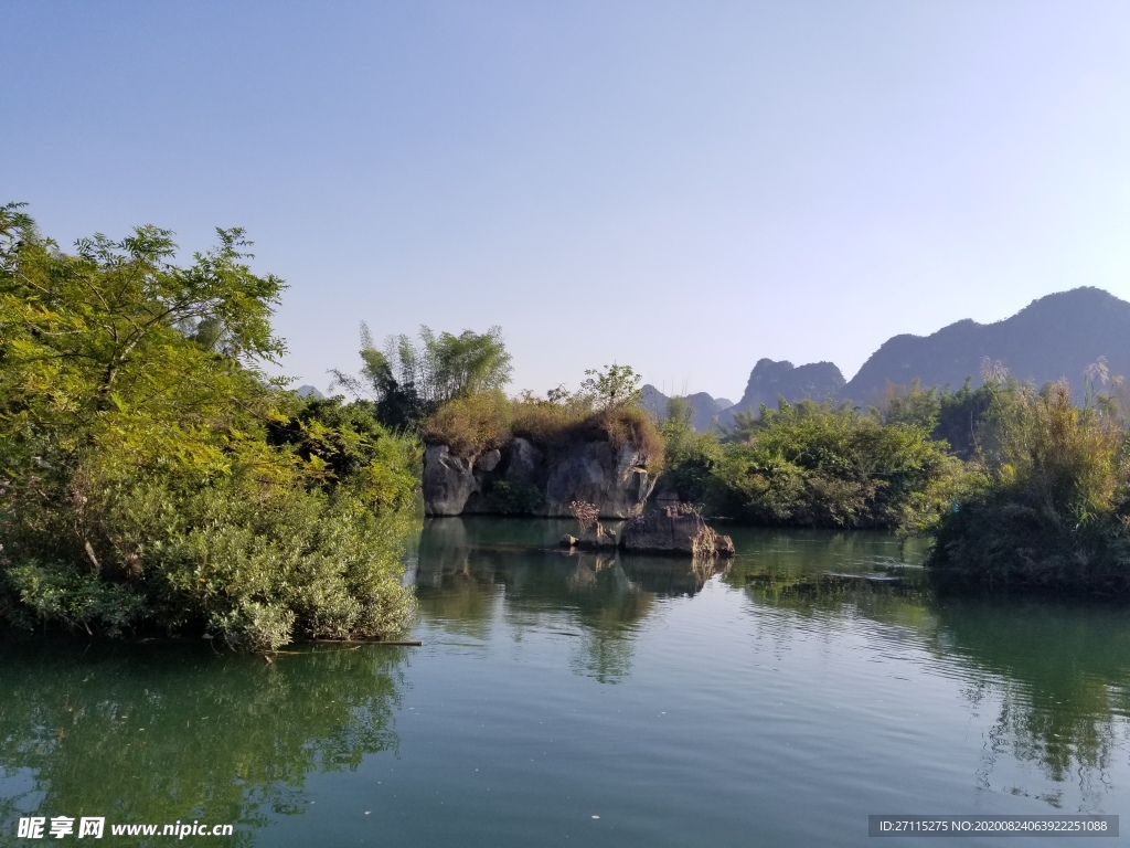 风景图片 山水 蓝天白云