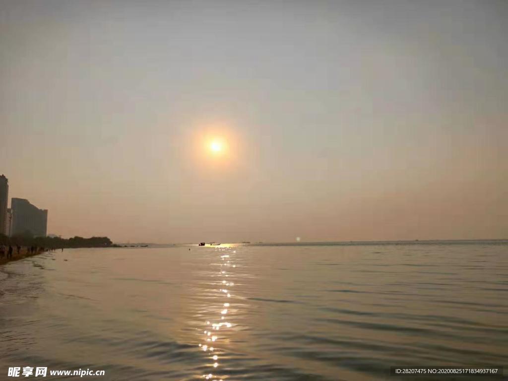 大海