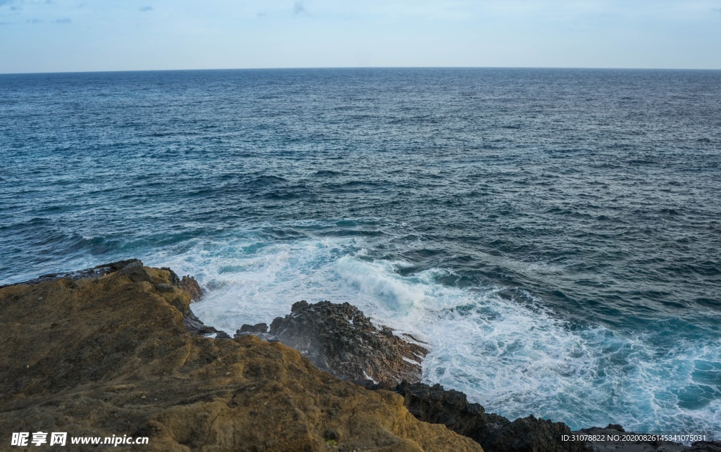 海岸风景摄影图