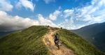 山顶的人山顶路桌面壁纸