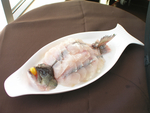 锅仔金菇鲈鱼