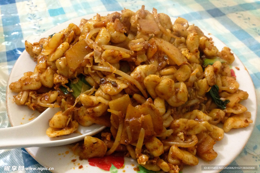 炒河粉