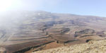 高山大雾乡村田野风景